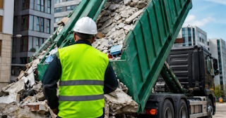 Вывоз строительного мусора в Североморске: услуги лицензированной компании — ПроМусор